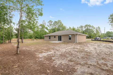 Exterior - 2 Hemlock Loop Dr, Ocala, FL 34472 photo 6 of 9