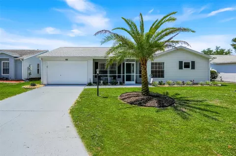 5044 El Destino Dr, Leesburg, FL 34748