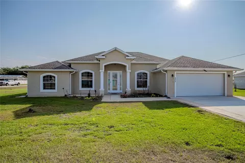 4820 Mackerel Dr, Sebring, FL 33870