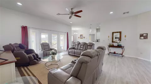 Living - 4820 Mackerel Dr, Sebring, FL 33870 photo 1 of 4