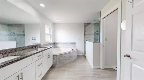 Bath - 4820 Mackerel Dr, Sebring, FL 33870 photo 1 of 5