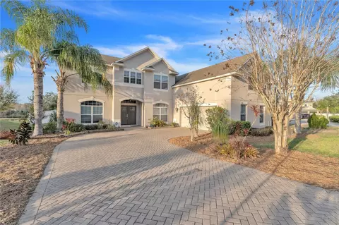 Exterior - 3463 Creek Run Ln, Eustis, FL 32736 photo 2 of 10