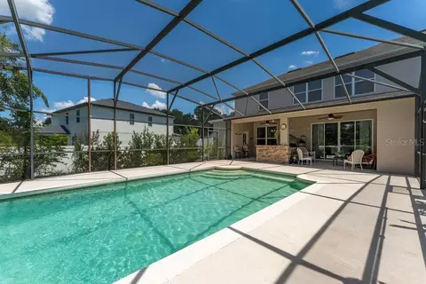 Exterior - 3463 Creek Run Ln, Eustis, FL 32736 photo 7 of 10