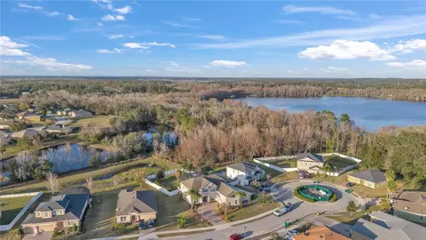 View/Area - 3463 Creek Run Ln, Eustis, FL 32736 photo 2 of 4