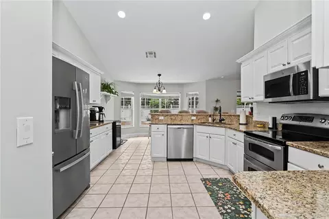 Kitchen - 5898 SW 89th Pl, Ocala, FL 34476 photo 2 of 3