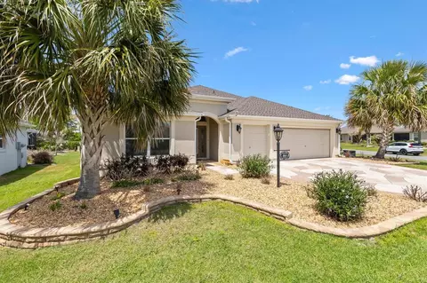 Exterior - 3860 Underwood St, The Villages, FL 32163 photo 4 of 7