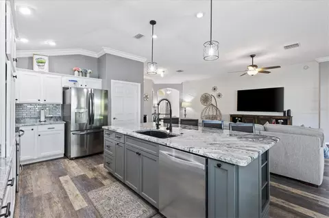 Kitchen - 3860 Underwood St, The Villages, FL 32163 photo 5 of 5