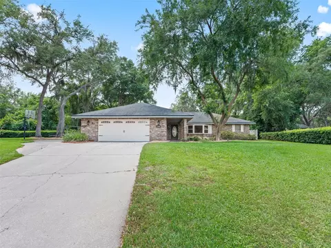 33005 Joel Ct, Leesburg, FL 34788