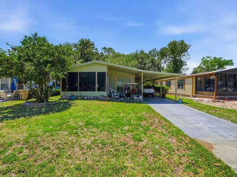 320 Westwood Dr, Leesburg, FL 34748