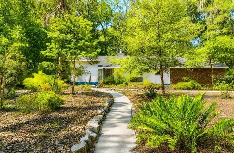 5212 NW 56th Ct, Gainesville, FL 32653