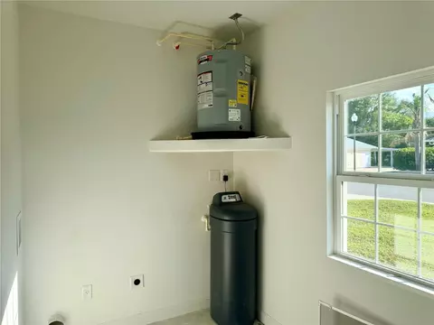 9381 SE 47th Way, Webster, FL 33597 photo 12