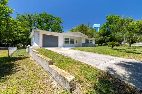 18 N Harrison St, Beverly Hills, FL 34465