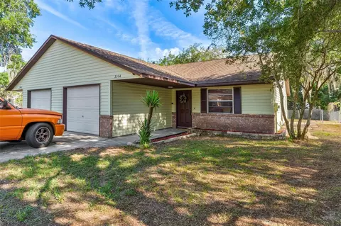 2304 Centennial Blvd, Leesburg, FL 34748