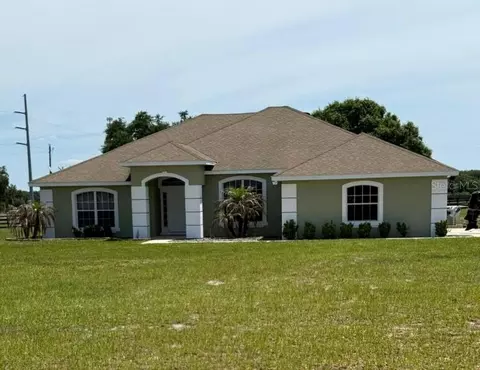 41430 Roger Giles Rd, Umatilla, FL 32784