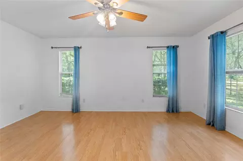 Living - 1153 Cr 722, Webster, FL 33597 photo 4 of 5