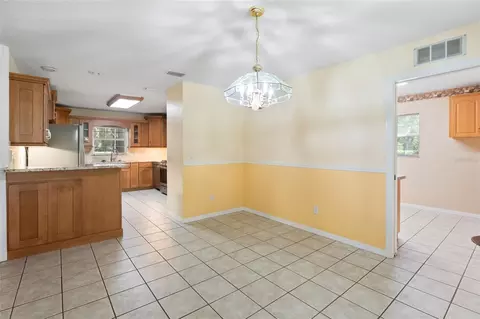 Dining - 1153 Cr 722, Webster, FL 33597 photo 2 of 2
