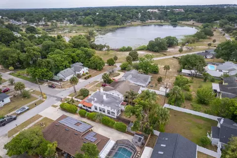 View/Area - 430 Osceola Ave, Eustis, FL 32726 photo 2 of 4
