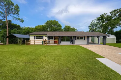 2304 Country Club Rd, Eustis, FL 32726