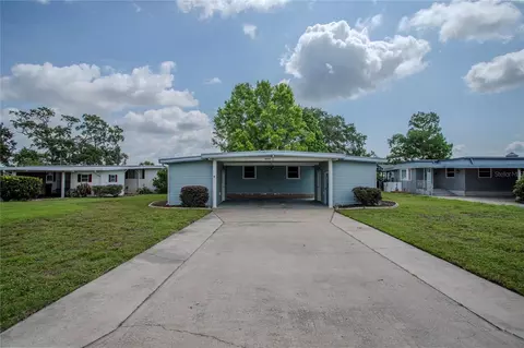 34232 Island Dr, Leesburg, FL 34788