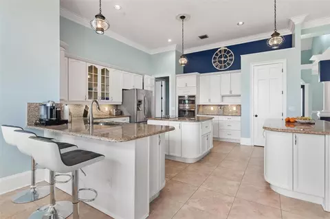 Kitchen - 1641 Edgewater Dr, Mount Dora, FL 32757 photo 7 of 7