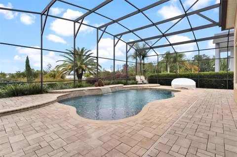 Exterior - 1641 Edgewater Dr, Mount Dora, FL 32757 photo 3 of 16