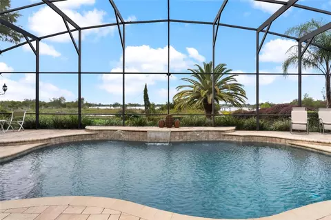 Exterior - 1641 Edgewater Dr, Mount Dora, FL 32757 photo 2 of 16