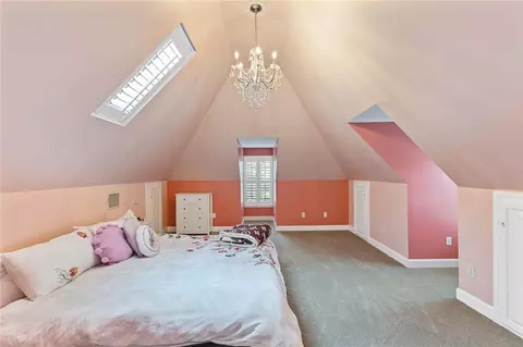 Bedroom - 1641 Edgewater Dr, Mount Dora, FL 32757 photo 10 of 11