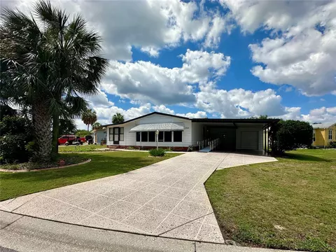 1704 Lilly Ln, The Villages, FL 32159