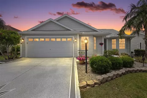 403 Mcleod Ln, The Villages, FL 32162