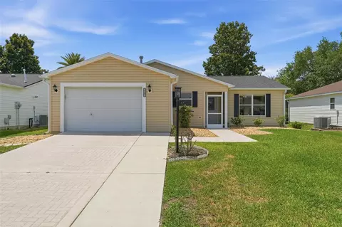 8142 SE 175th Columbia Pl, The Villages, FL 32162