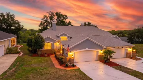 6144 Topsail Rd, Lady Lake, FL 32159
