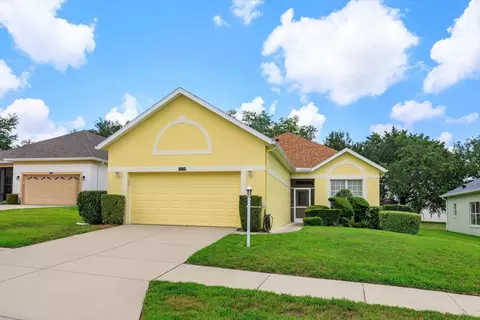 25206 Ormond Ct, Leesburg, FL 34748