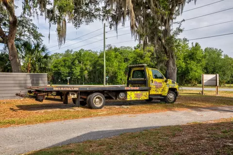 Exterior - 20024 State Road 44, Eustis, FL 32736 photo 7 of 8