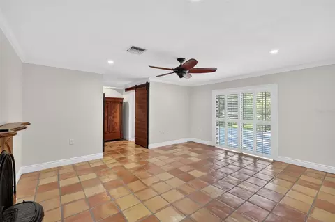 Living - 39 Forest Ln, Eustis, FL 32726 photo 8 of 8