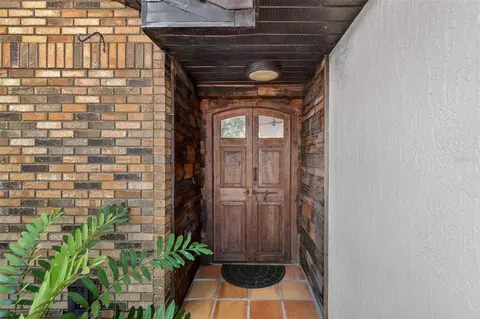 Entry Way - 39 Forest Ln, Eustis, FL 32726 photo 1 of 3