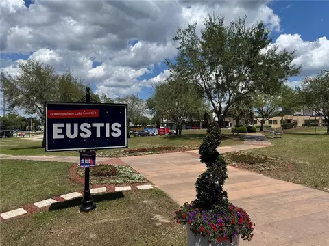 Exterior - 39 Forest Ln, Eustis, FL 32726 photo 14 of 17