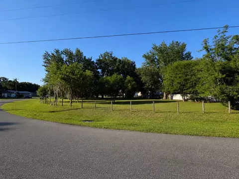 SW 3rd Ct, Ocala, FL 34473 photo 4