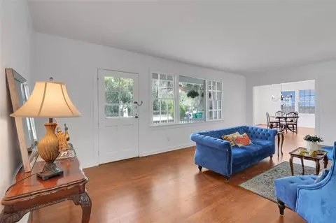 504 E Citrus Ave, Eustis, FL 32726 photo 5