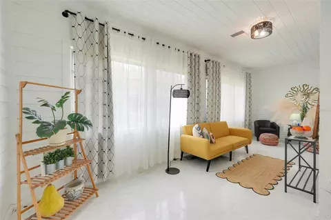504 E Citrus Ave, Eustis, FL 32726 photo 8