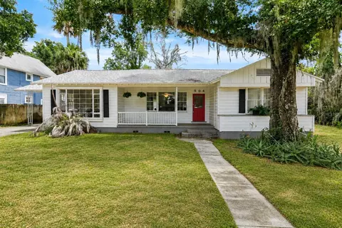 504 E Citrus Ave, Eustis, FL 32726