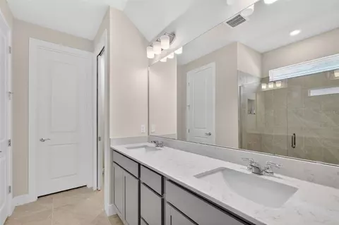 Bath - 6036 Forest Perch Dr, Saint Cloud, FL 34771 photo 1 of 5