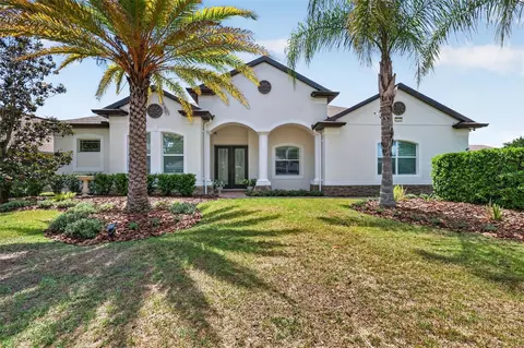 8237 Bridgeport Bay Cir, Mount Dora, FL 32757