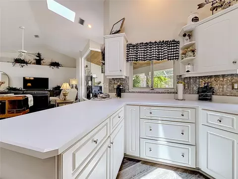 Kitchen - 3025 SE 41st St, Ocala, FL 34480 photo 3 of 5