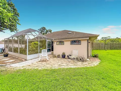 Exterior - 3025 SE 41st St, Ocala, FL 34480 photo 11 of 16