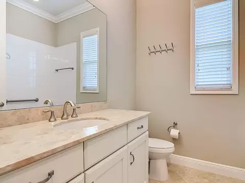 Bath - 8461 Bridgeport Bay Cir, Mount Dora, FL 32757 photo 6 of 7