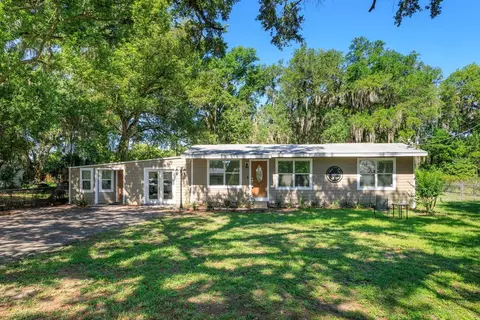 2820 Magnolia Ave, Sanford, FL 32773