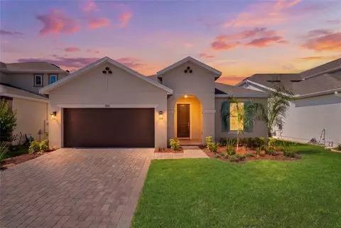 851 Vineyard Ridge Rd NW, Minneola, FL 34715