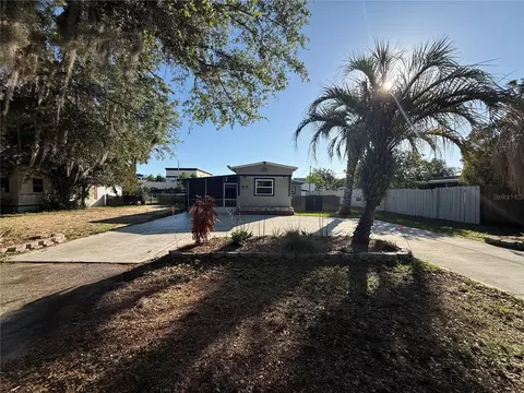 16715 SE 101st Court Rd, Summerfield, FL 34491
