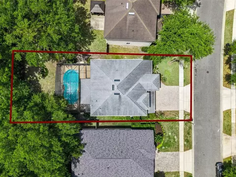 33804 Terragona Dr, Sorrento, FL 32776