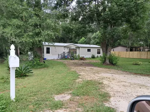 14902 NE 142nd St, Waldo, FL 32694